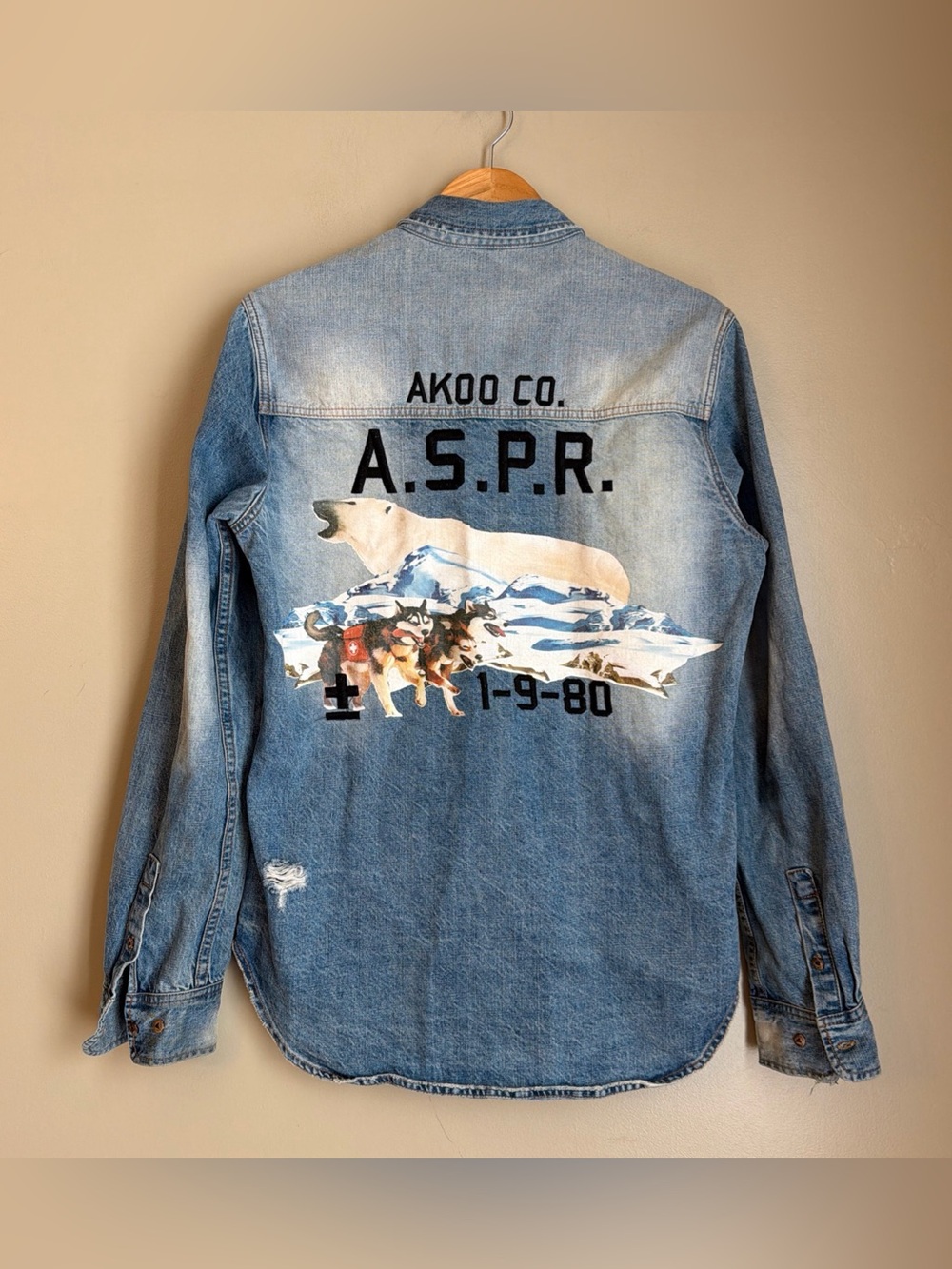 Akoo Denim Shirt A.S.P.R. Polar Expedition Graphic Embroidered Patch Sz Med Jean